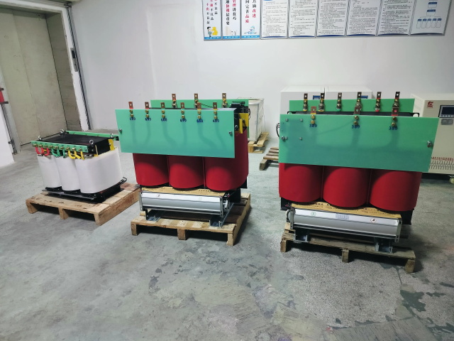 江城KS11-1000KVA矿用变压器